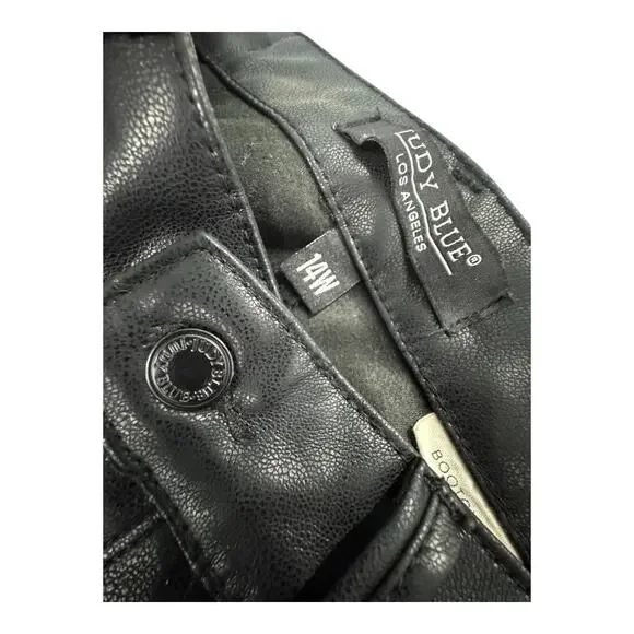 Judy Blue Black Faux Leather Bootcut Pants 14W 34X32 Mob Wife Monochrome - Picture 2 of 9